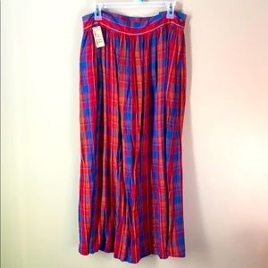 NWT Womans Crinkl Plaid Eddie Bauer Skirt Size 16